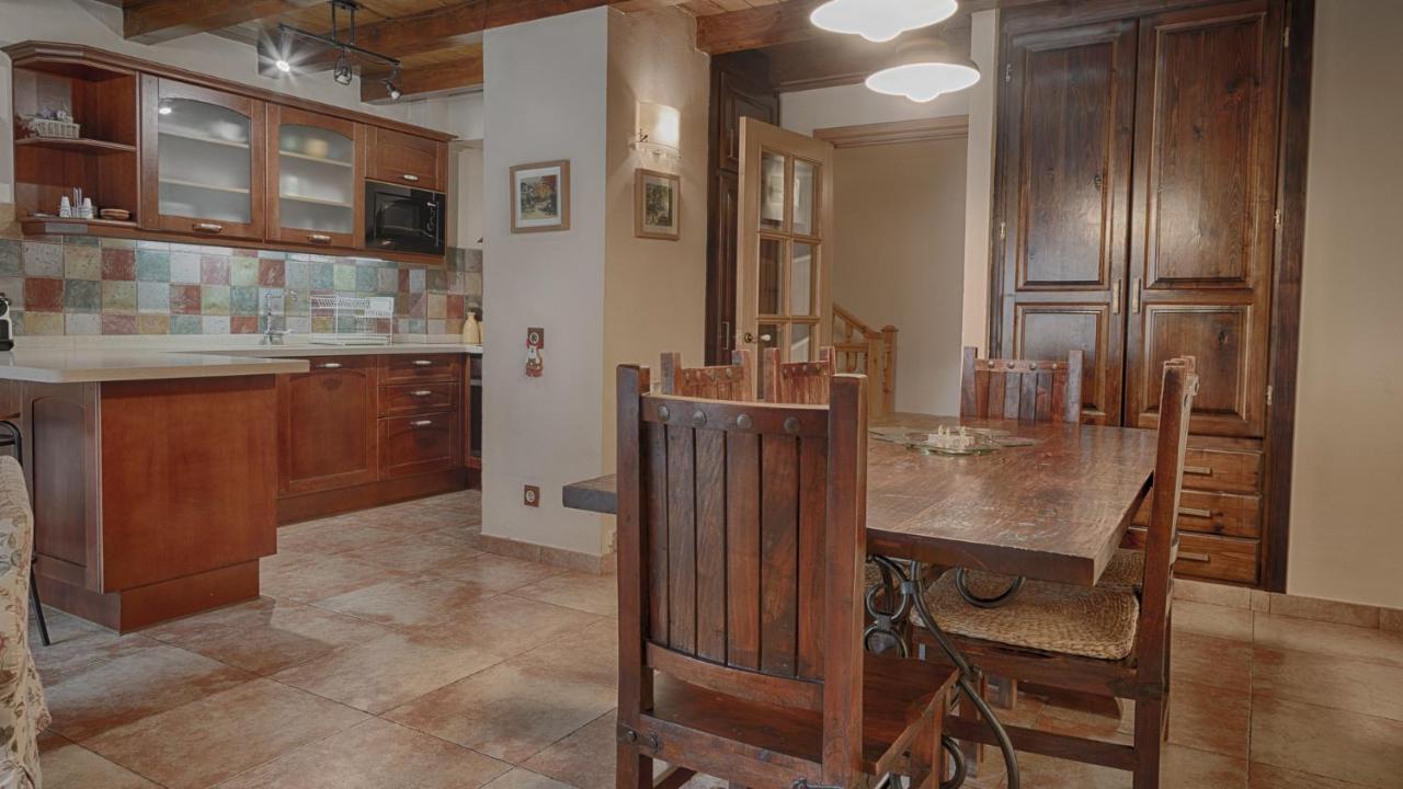 Villa Plaus Bossòst Esterno foto