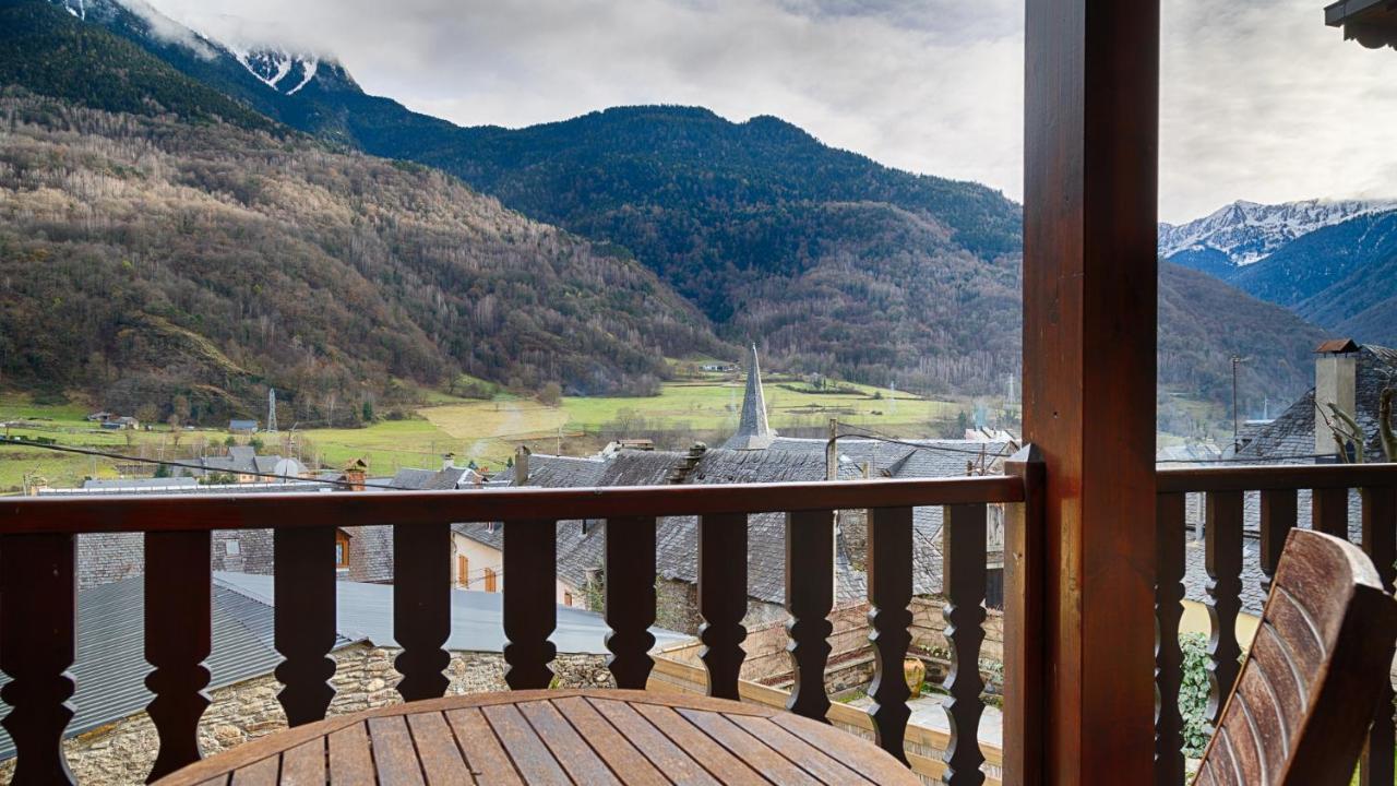 Villa Plaus Bossòst Esterno foto