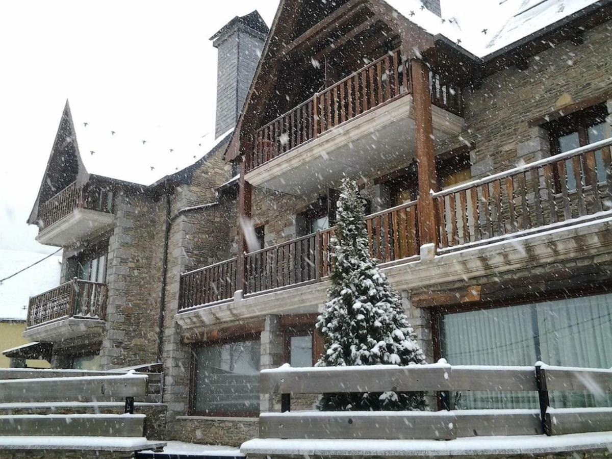 Villa Plaus Bossòst Esterno foto